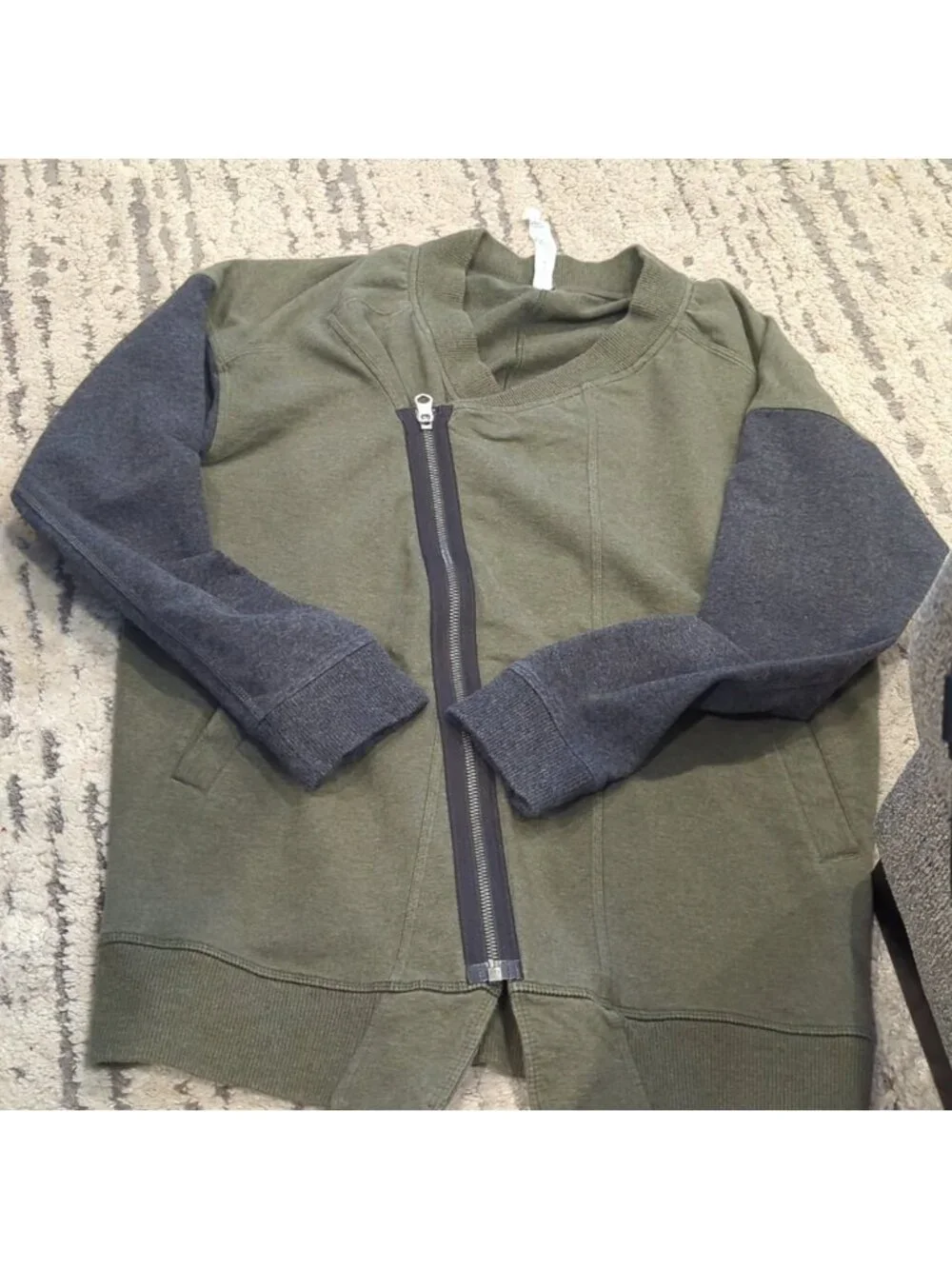 Lululemon Mula Bundle Wrap Heathered Fatigue Green / Heathered Dark Grey
